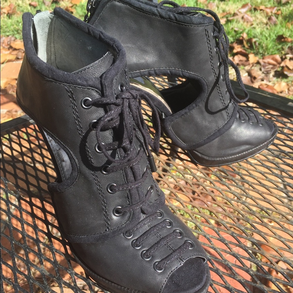 Black Peep Toe Bootie / Sandle / Heels  NWOT